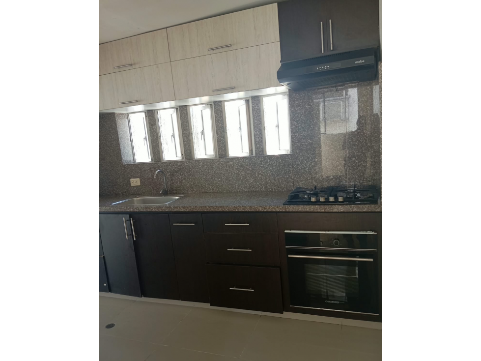 ARRIENDO APARTAMENTO BARRIO MANGA CARTAGENA DE INDIA — foto 5