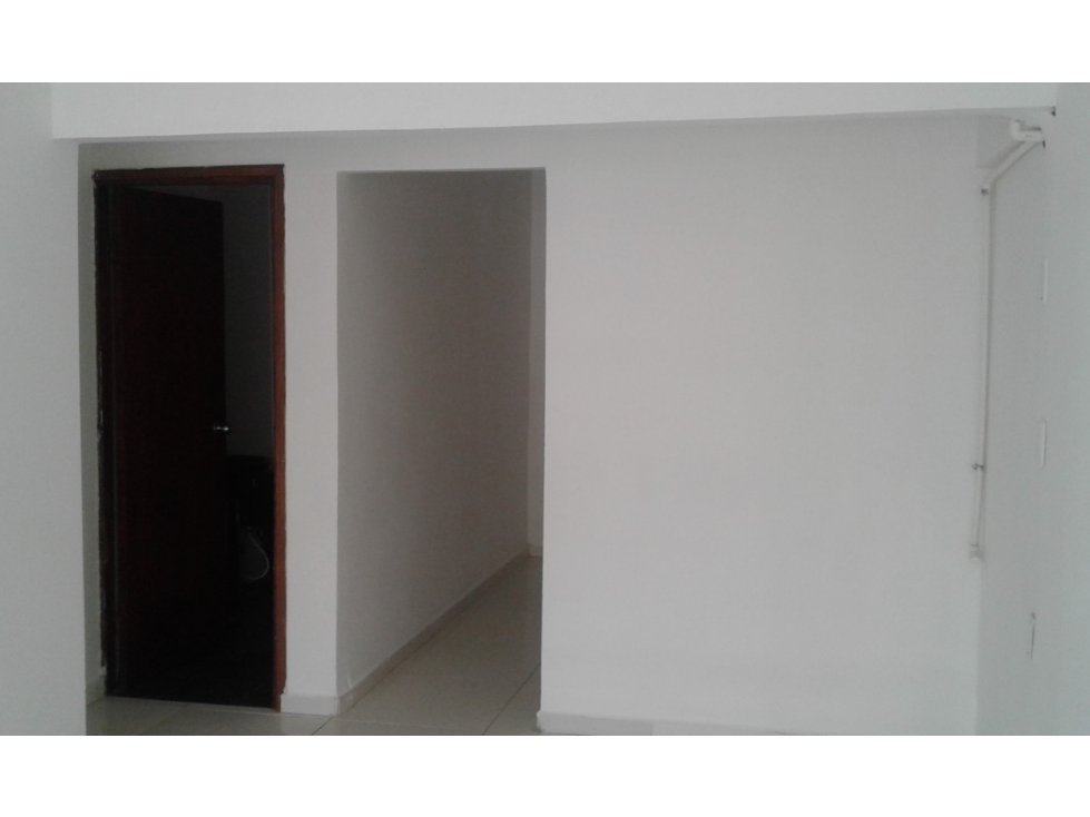 ARRIENDO LOCAL-CARTAGENA-ALPES