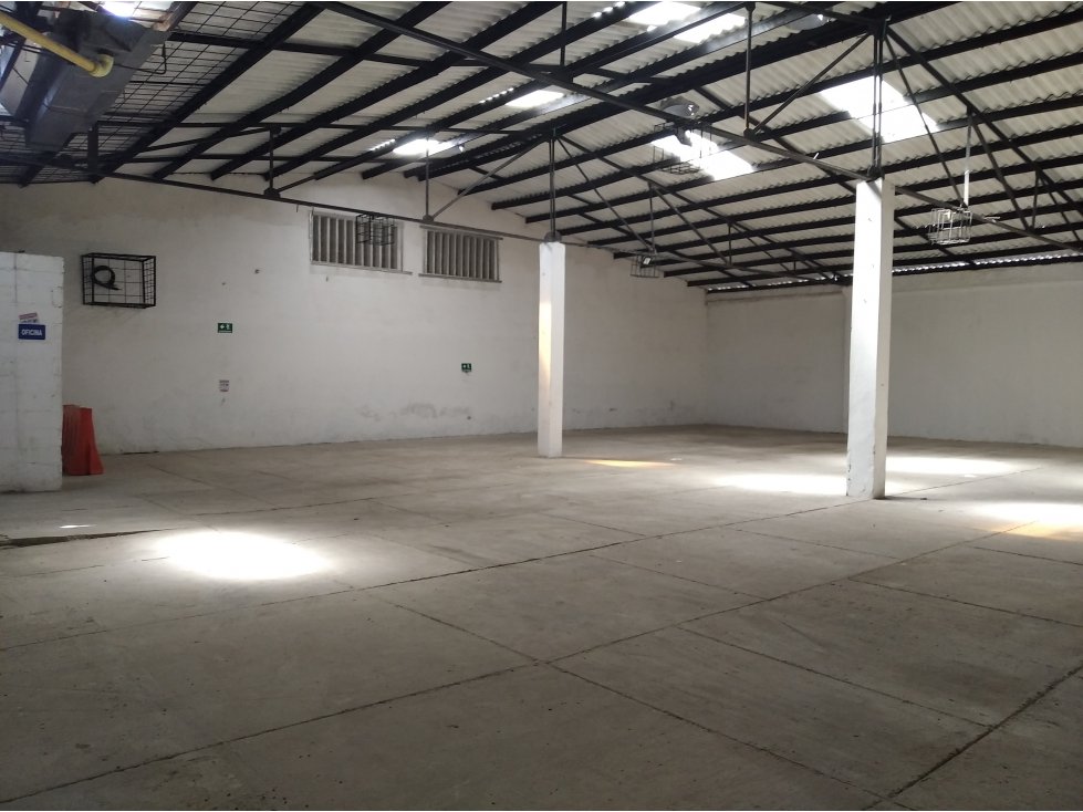 ARRIENDO DE BODEGA-CARTAGENA- EL BOSQUE - 1