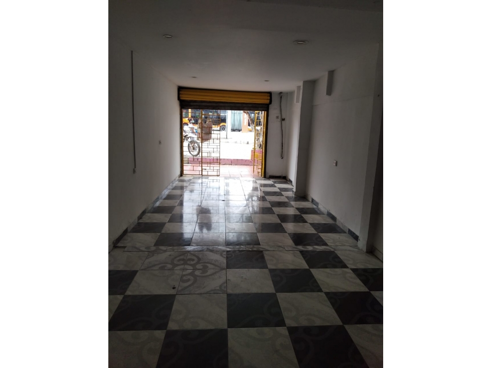 ARRIENDO DE LOCAL-CARTAGENA- EL LIBANO - 4