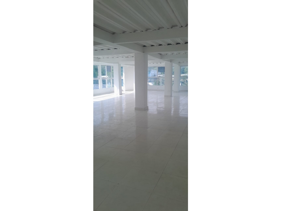 LOCAL- OFICINA EN ARRIENDO 4 VIENTOS cartagena - 2