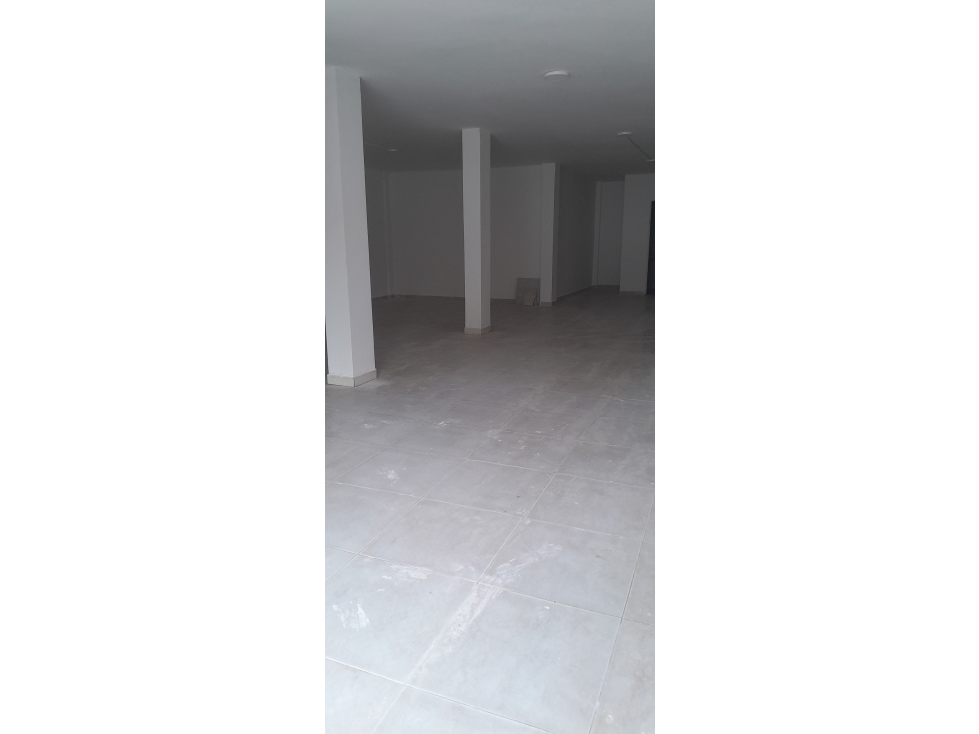 LOCAL EN ARRIENDO SECTOR SAN ANTONIO - 3