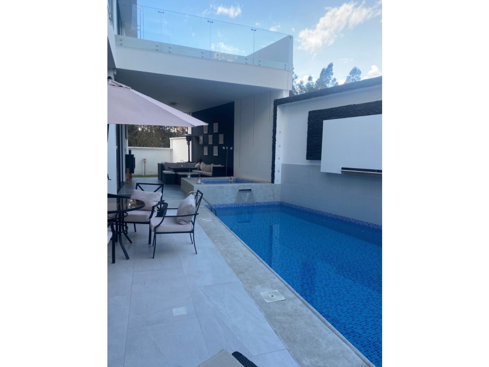 CASA DE LUJO INTELIGENTE EN VENTA| PUEMBO — foto 4