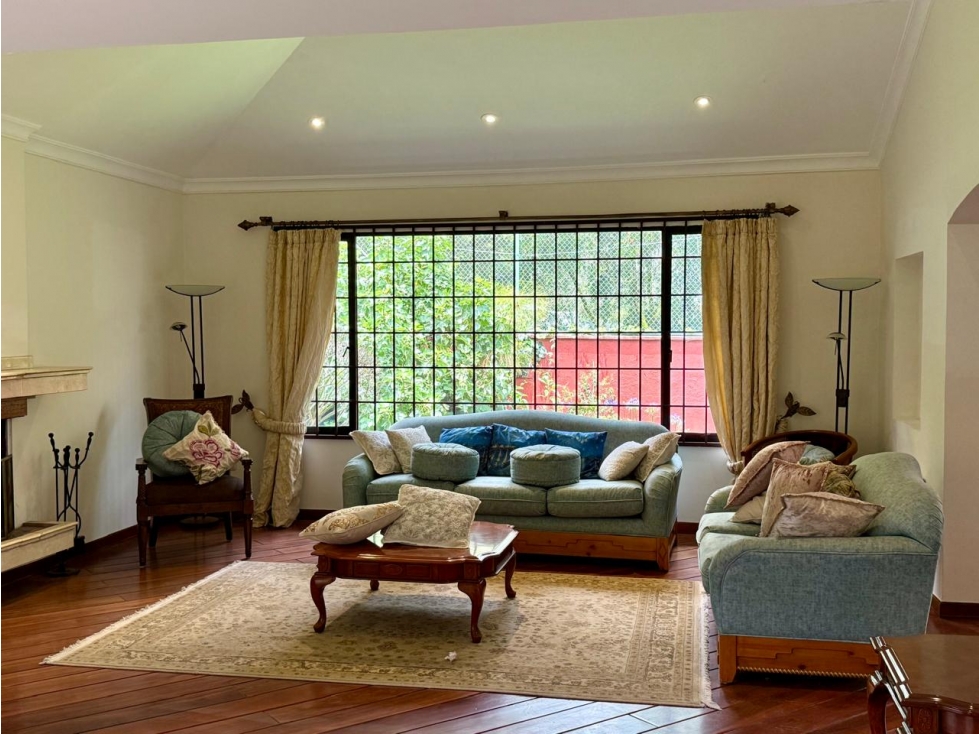 CASA EN VENTA O EN RENTA EN URBANIZACION CAMPO ALEGRE - MONTESERRIN — foto 2