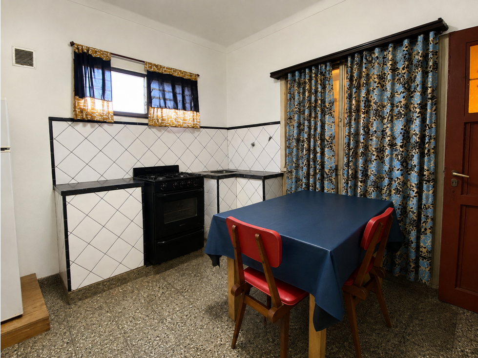 CASA EN VENTA DE 4 HABITACIONES EN VILLA ITALIA TANDIL — foto 2