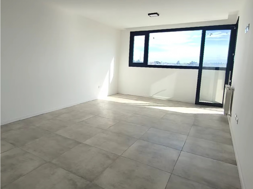 Dpto. Dos Dormitorios de Categoría a Estrenar. En Venta en Tandil — foto 6