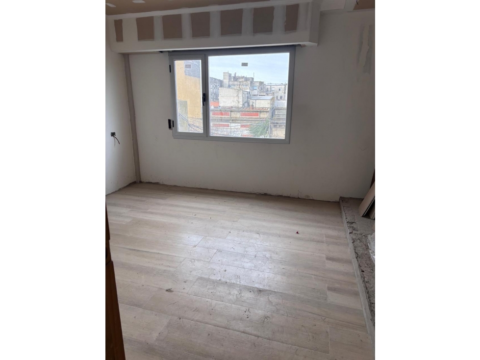 DEPARTAMENTOS EN POZO EN VENTA TANDIL - 2