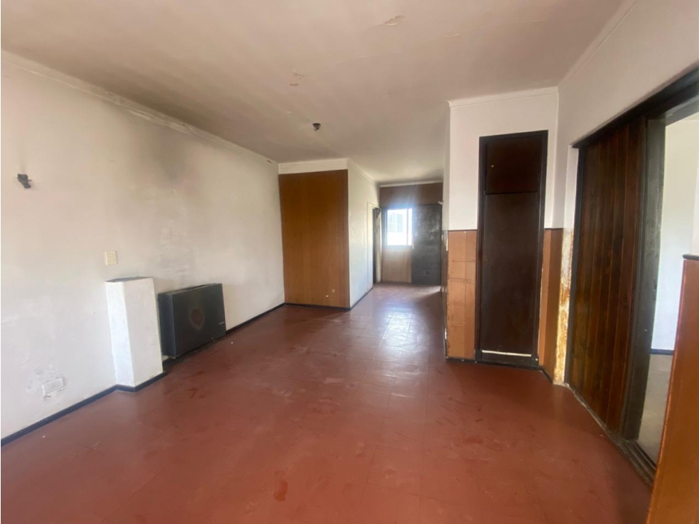 DEPARTAMENTO CENTRICO DE DOS HABITACIONES EN VENTA — foto 2