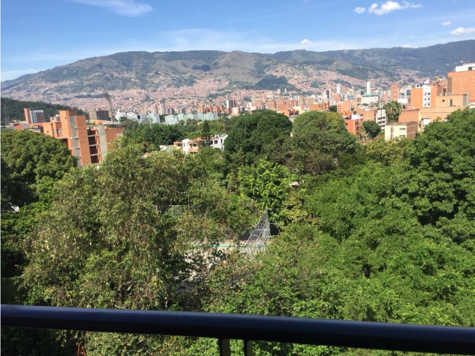 Apartamento amoblado de 2 alcobas, Velodromo. — foto 3