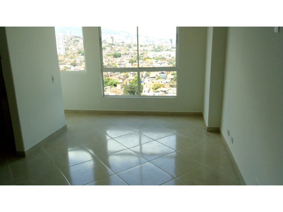 Se Arrienda Apartamento En Campo Valdes.