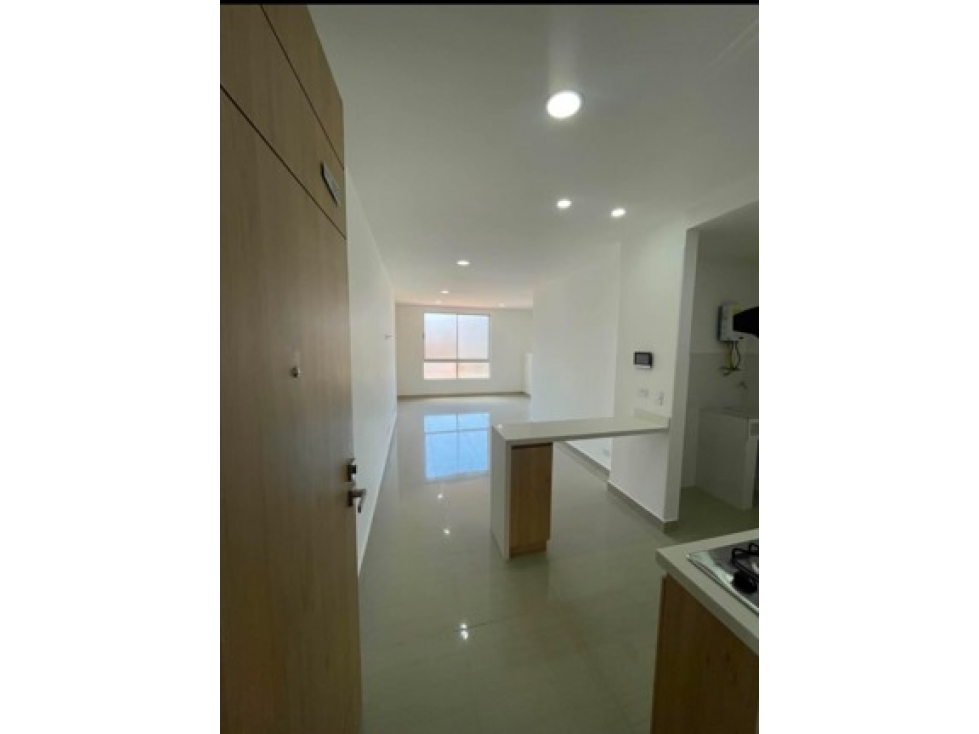 Se Arrienda Apartaestudio tipo loft  en Calasanz. — foto 2