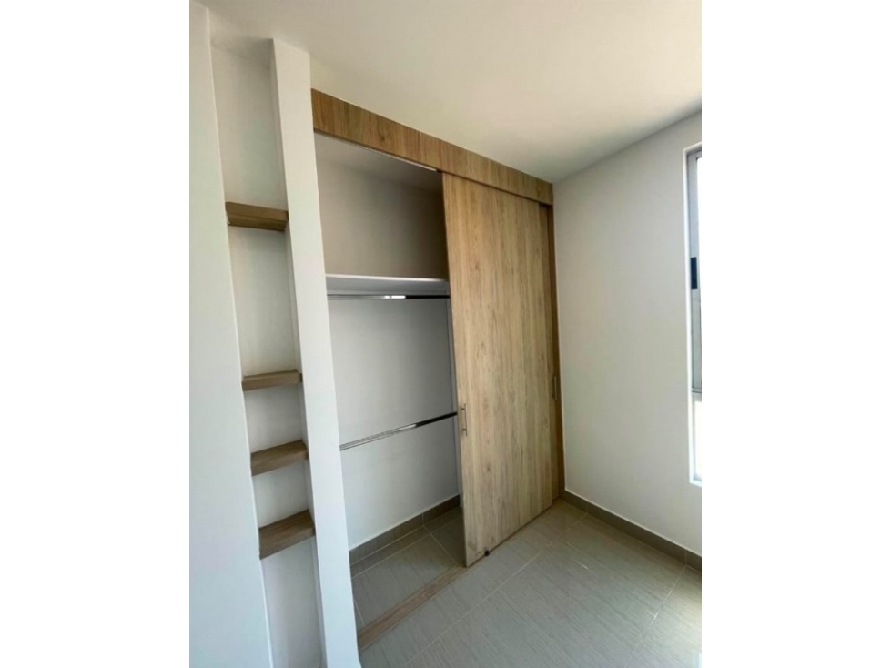 Se Arrienda Apartaestudio tipo loft  en Calasanz. — foto 4