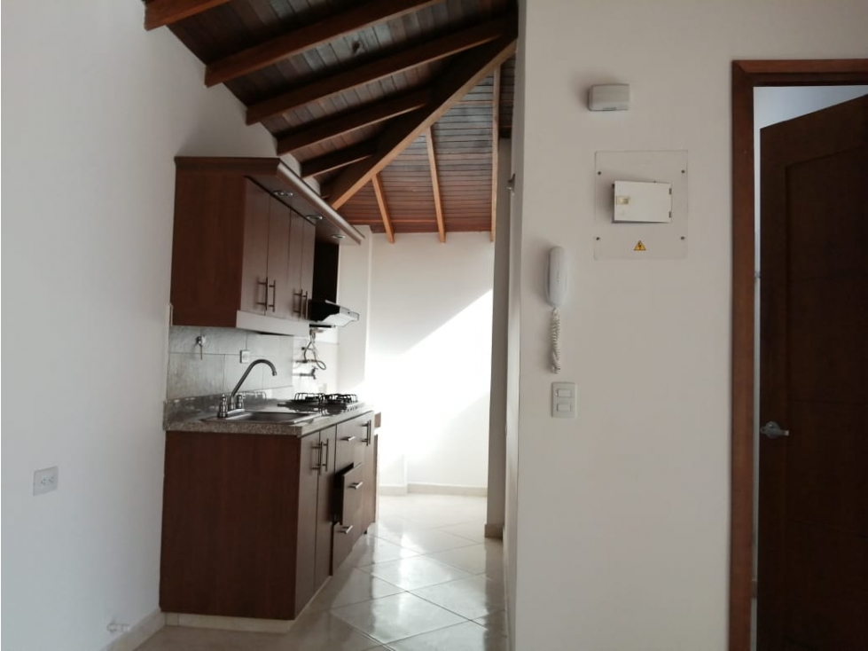 Se Arrienda Apartaestudio En Laureles Servicios Incluidos — foto 4