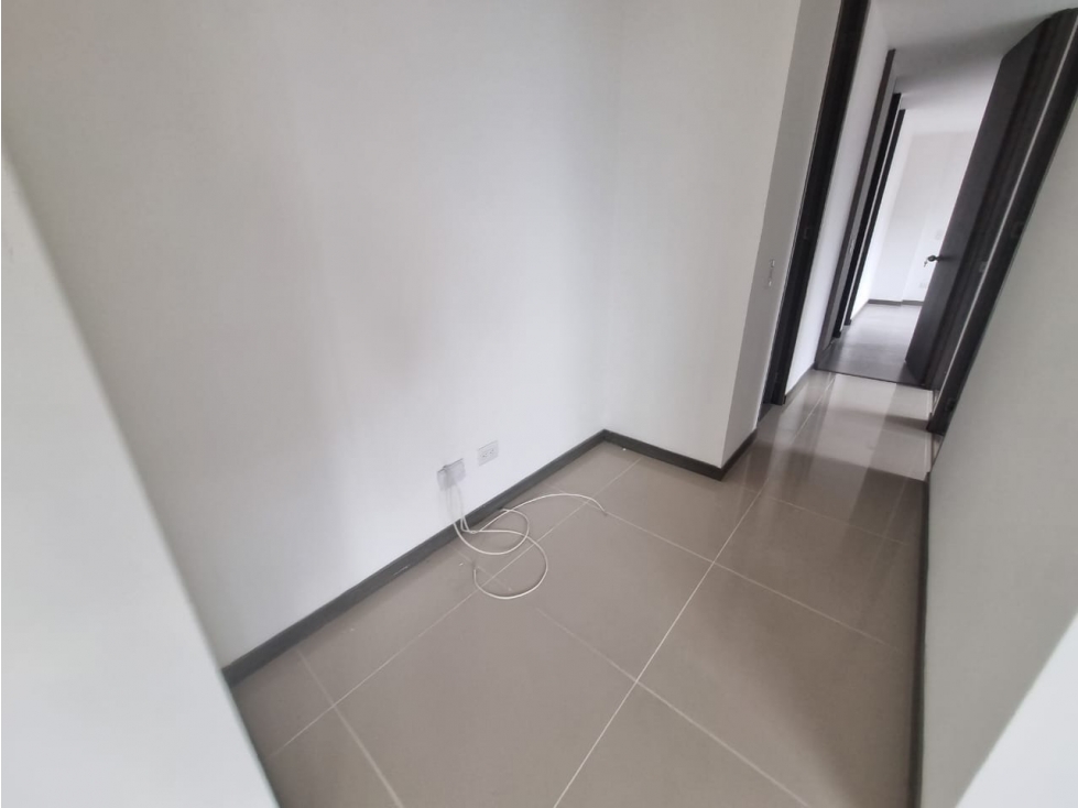Se Arrienda Bonito Apartamento Con Pq y util En Tierra Firme. — foto 6