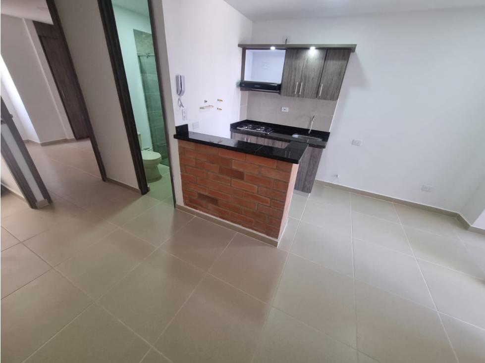 Se Arrienda Apartamento Con parqueadero Moto Simón Bolívar - 2
