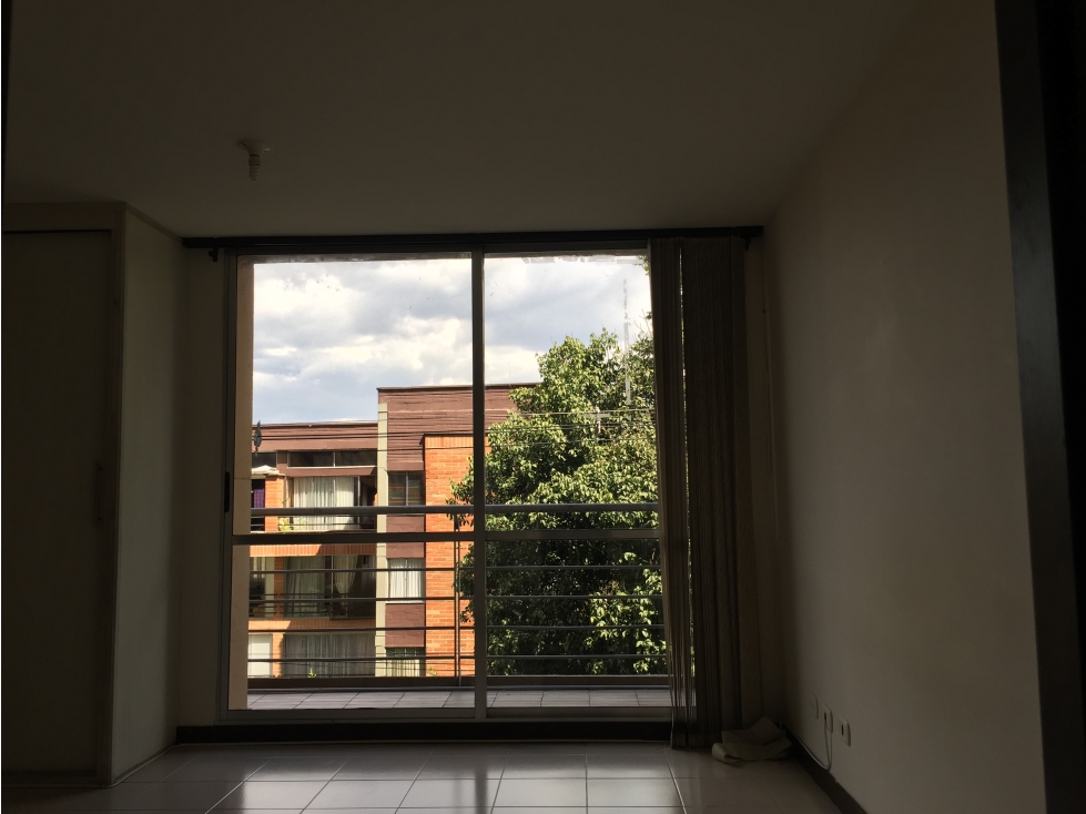 Se vende moderno apartaestudio tipo loft en Calasanz! — foto 3