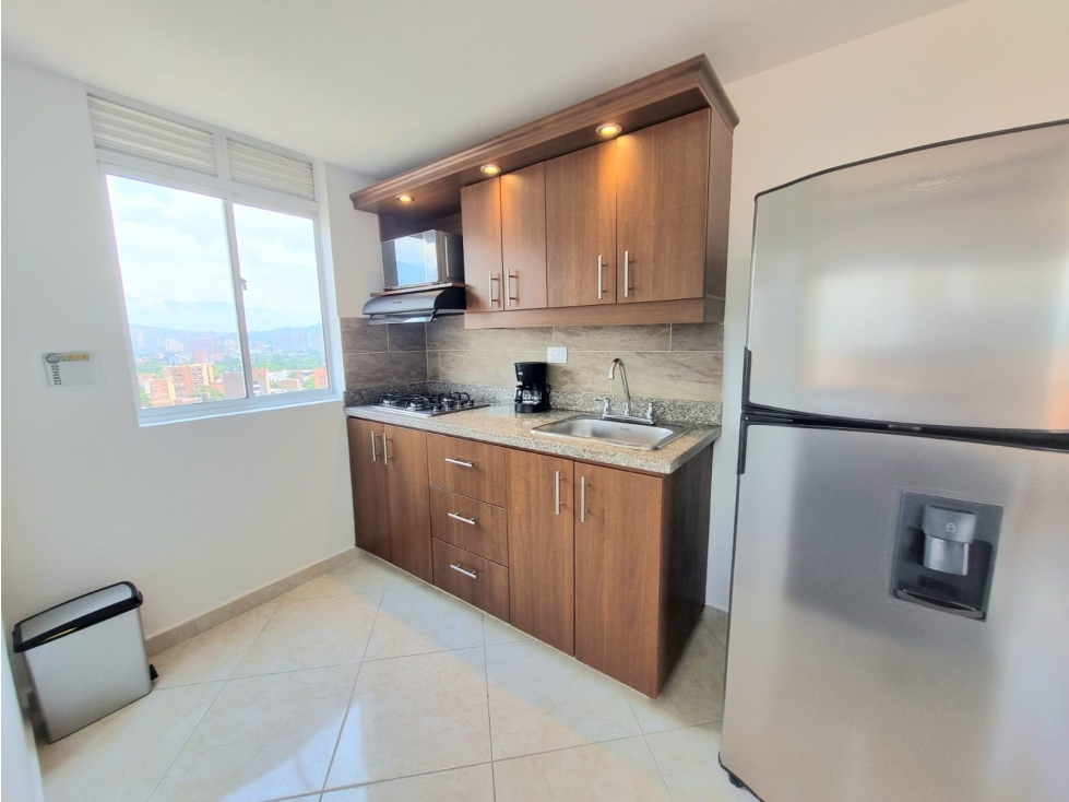 Se arrienda hermoso apartamento amoblado en Laureles — foto 6