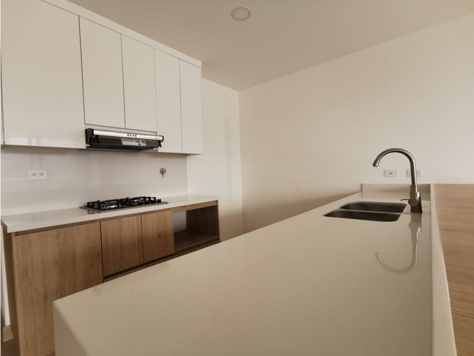 Vendo apartamento de 3 alcobas con garaje en Calasanz. — foto 4