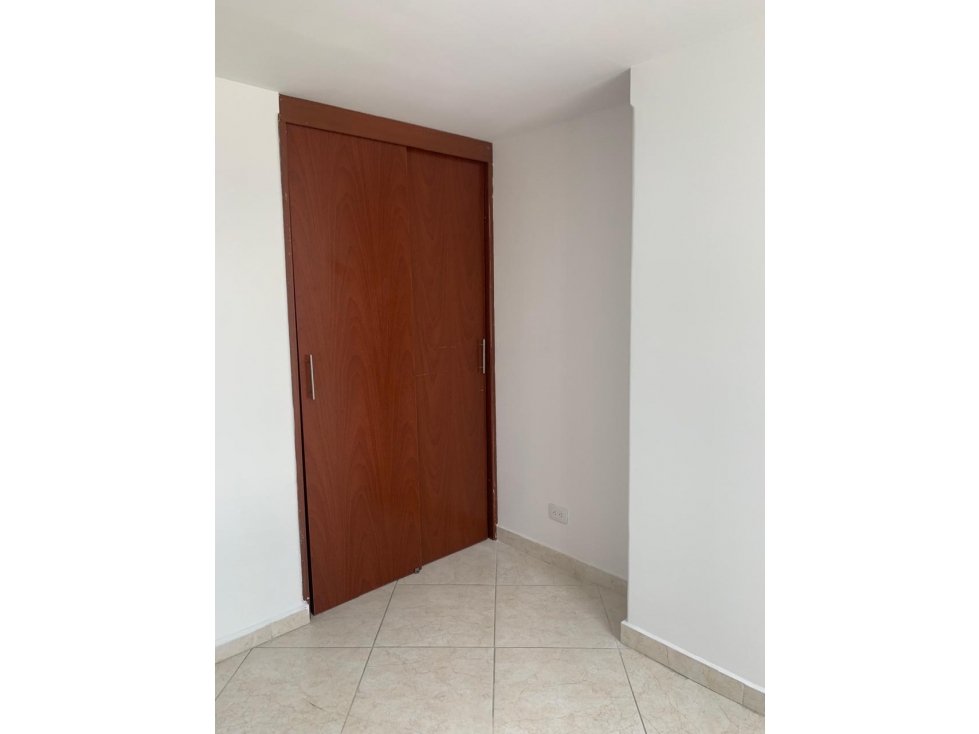 Laureles dos alcobas parqueadero, se arrienda — foto 6