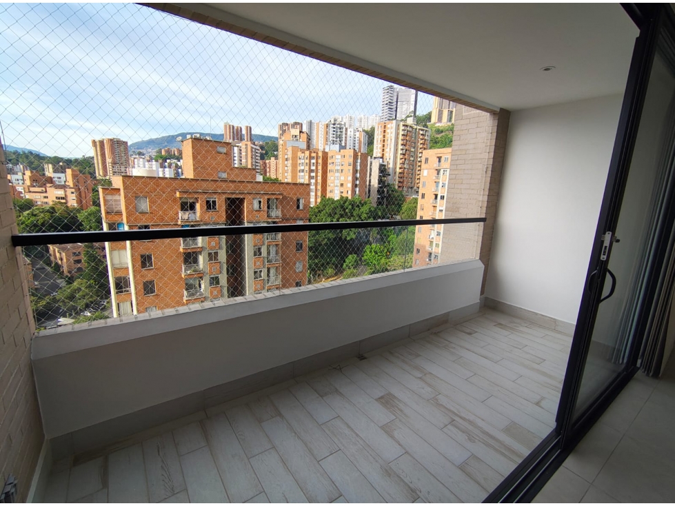 Se Arrienda Espectacular Apartamento de Lujo en Castropol