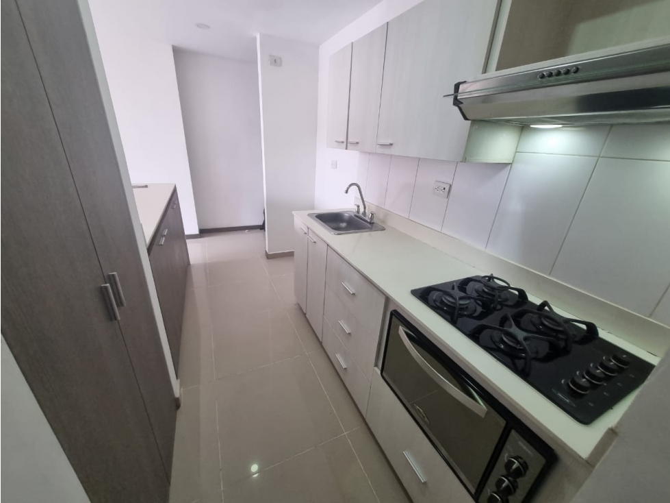 Se Arrienda Bonito Apartamento Con Pq y util En Tierra Firme. — foto 5