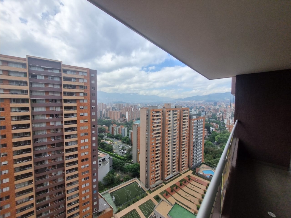 Se Arrienda Bonito Apartamento Con Pq y util En Tierra Firme.