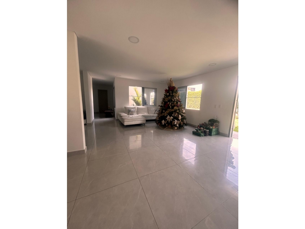 VENTA CASA UN PISO RINCON DE LAS MERCEDES ALFAGUARA JAMUNDI — foto 3