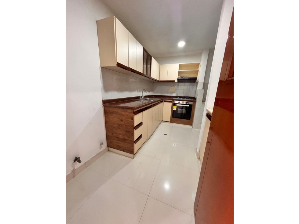 EN VENTA APARTAMENTO alquilado LIMONAR-HACIENDA EDIFICIO LA HERRERIA