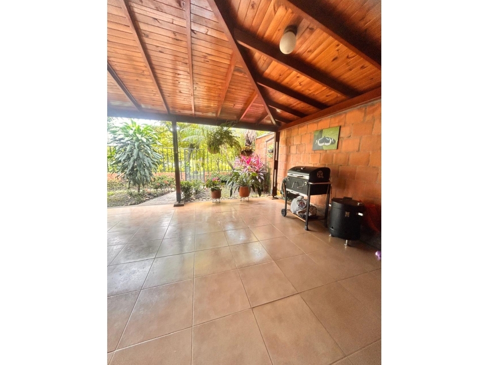 Venta Casa en la hacienda el Castillo-Jamundi — foto 2