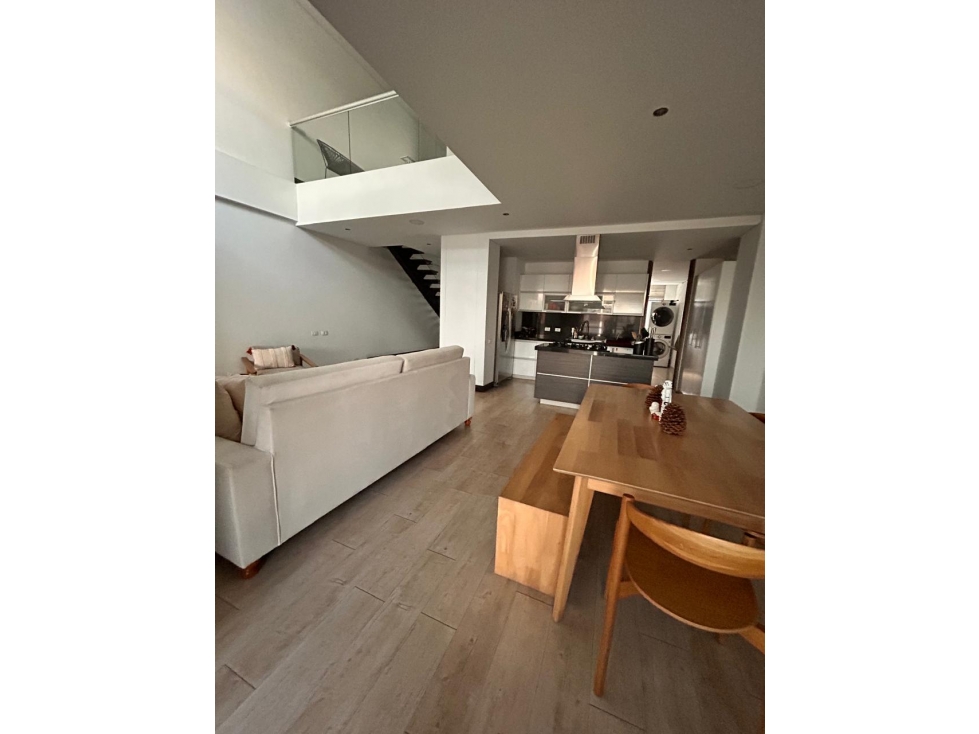 VENDO APARTAMENTO EN CIUDAD JARDIN EDIFICIO SEGUNDO PISO — foto 2