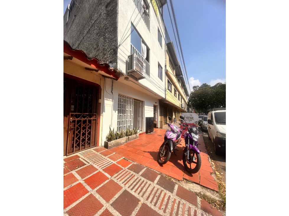 EN VENTA EDIFICIO DE APARTAMENTOS BARRIO JUNIN -GUAYAQUIL CALI — foto 2