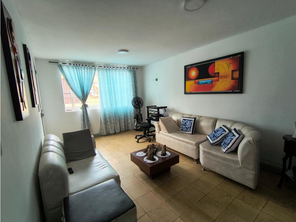 VENTA EDIFICIO DE APARTAMENTOS BARRIO SAN CAYETANO — foto 4