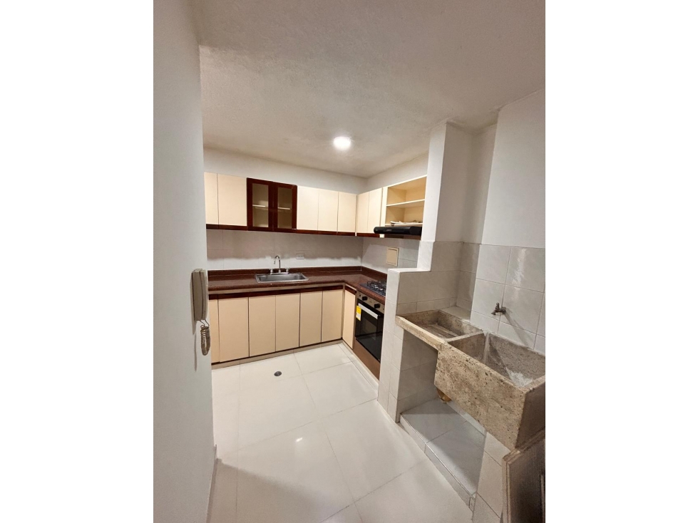 EN VENTA APARTAMENTO alquilado LIMONAR-HACIENDA EDIFICIO LA HERRERIA — foto 3