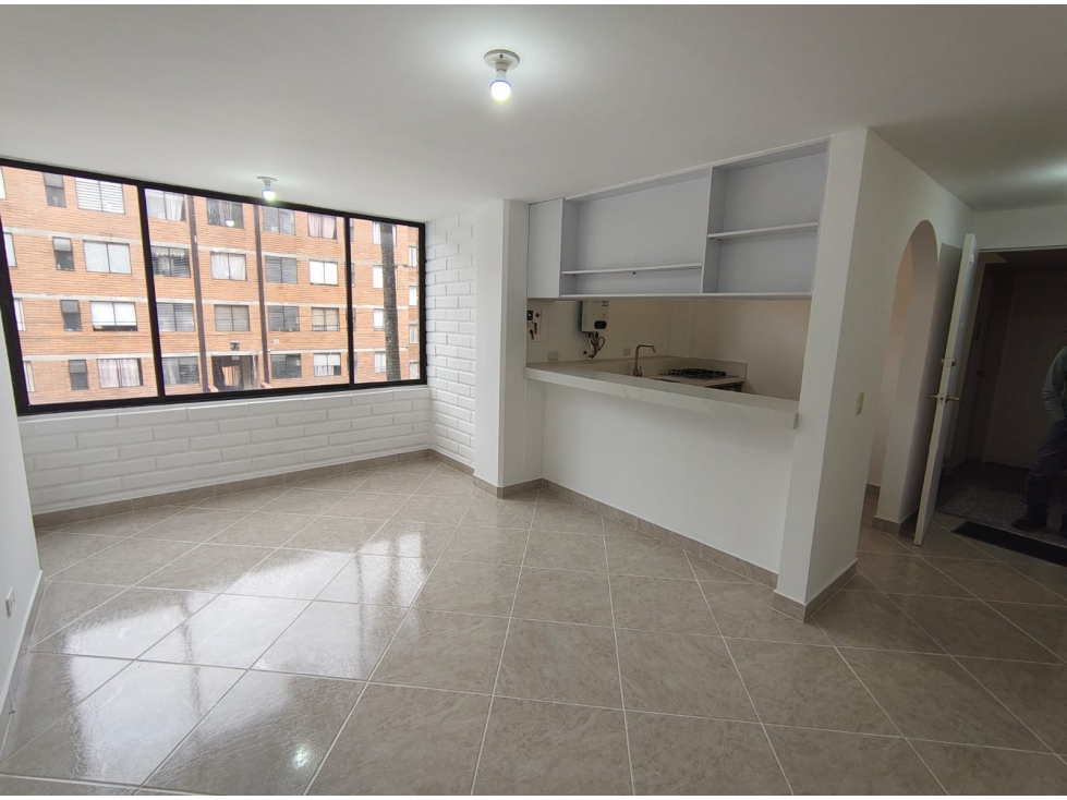 Se vende Apartaestudio Con Parqueadero, en San Diego