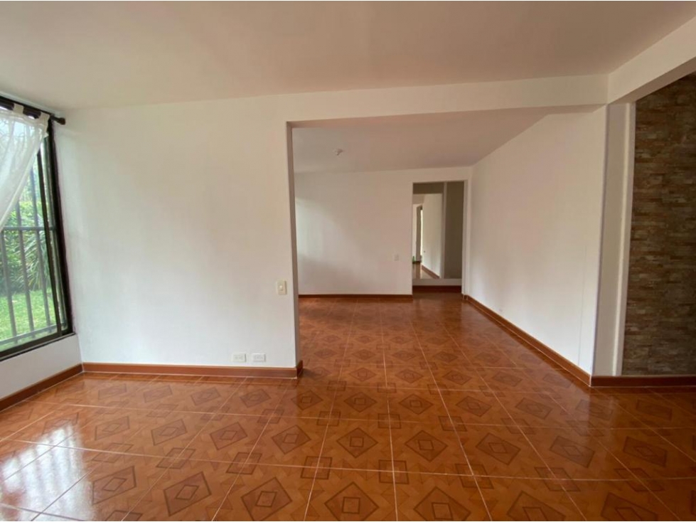 VENTA APARTAMENTO CIUDAD JARDIN PRIMER PISO — foto 2