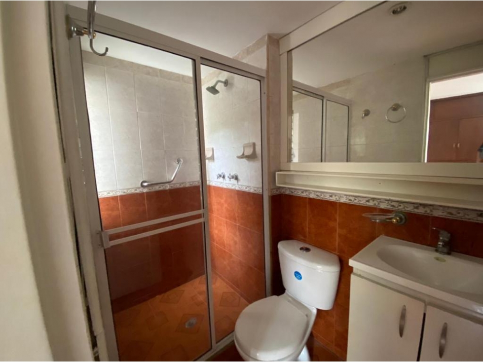 VENTA APARTAMENTO CIUDAD JARDIN PRIMER PISO — foto 3