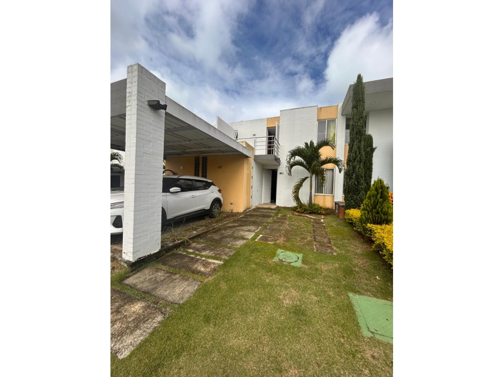 VENTA CASA EN GIRASOLES DEL CASTILLO JAMUNDI