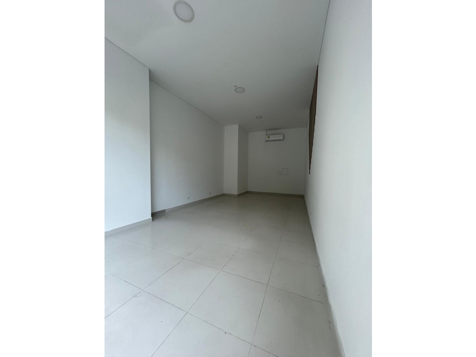 ALQUILER LOCAL COMERCIAL EN NUEVA TEQUENDAMA TORRE DE COSMOPLAZA — foto 6