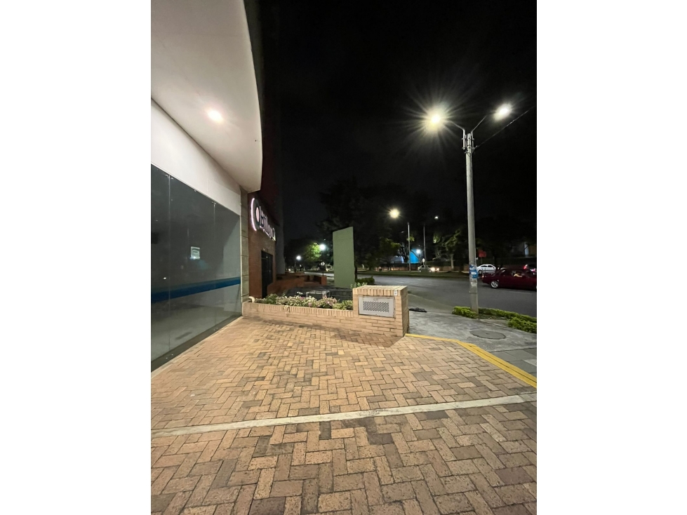 EN VENTA LOCAL ALQUILADO COMO PIZERIA EN NUEVA TEQUENDAMA - 2