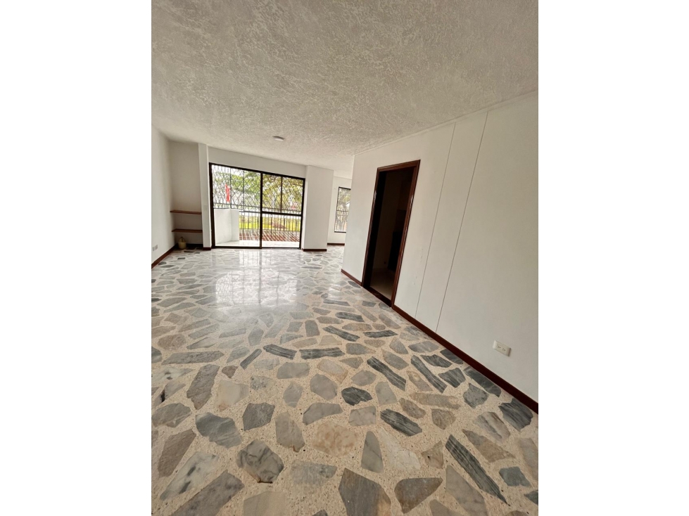 EN VENTA APARTAMENTO alquilado LIMONAR-HACIENDA EDIFICIO LA HERRERIA — foto 5