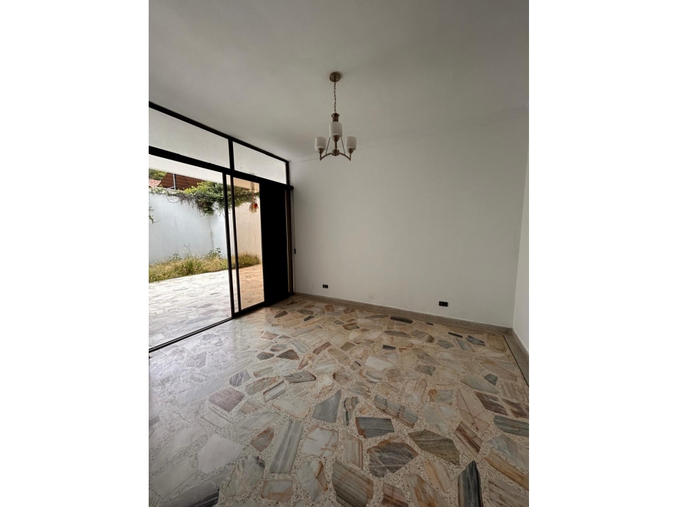 ALQUILER CASA DOS PISOS EN MAYAPAN LAS VEGAS SUR DE CALI - 5