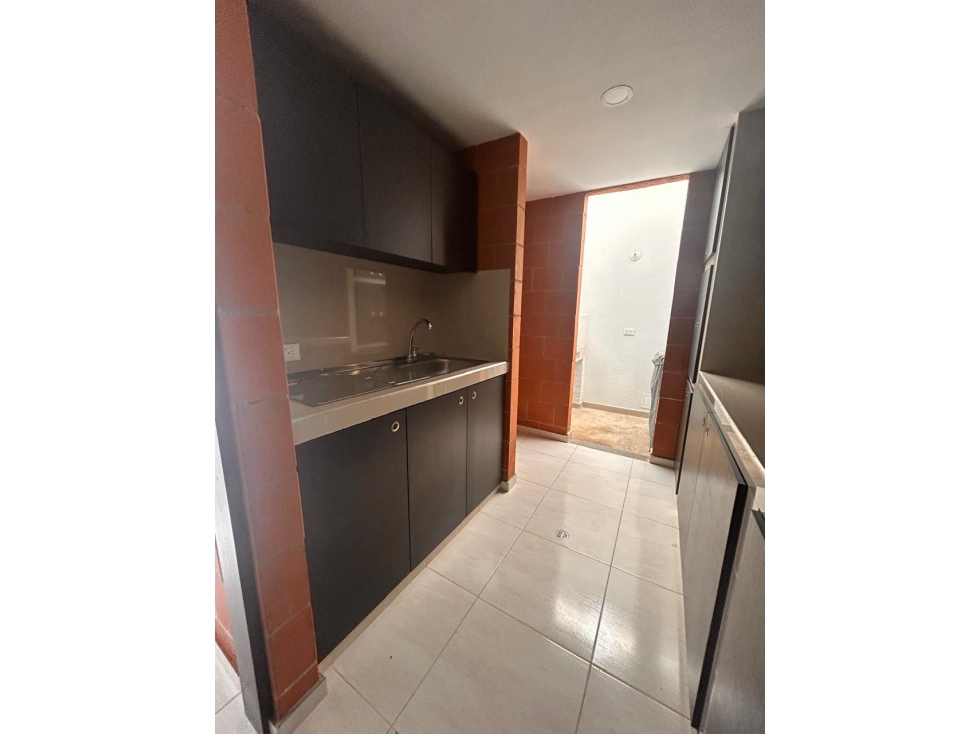 VENTA CASA EN GIRASOLES DEL CASTILLO JAMUNDI — foto 4
