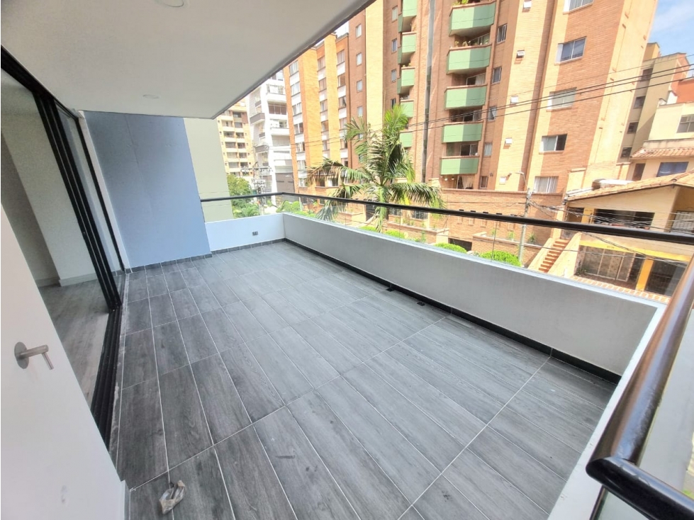 Vendo apartamento de 3 alcobas para estrenar en Conquistadores