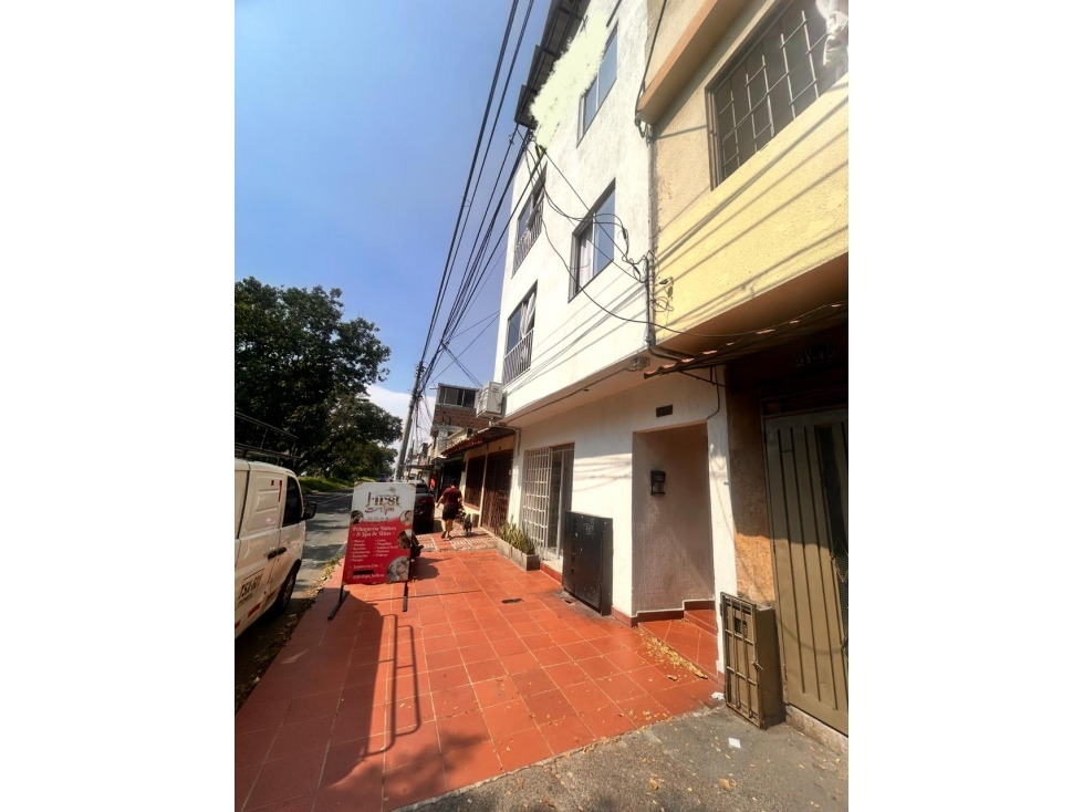 EN VENTA EDIFICIO DE APARTAMENTOS BARRIO JUNIN -GUAYAQUIL CALI — foto 3