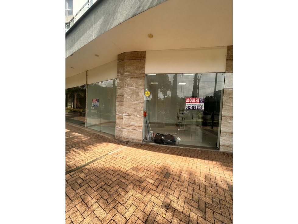 ALQUILER Y VENTA LOCAL COMERCIAL TORRE COSMOPLAZA TEQUENDAMA — foto 2