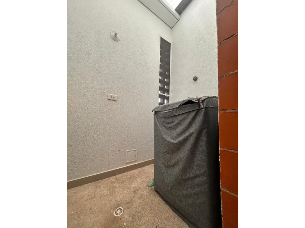 VENTA CASA EN GIRASOLES DEL CASTILLO JAMUNDI — foto 5