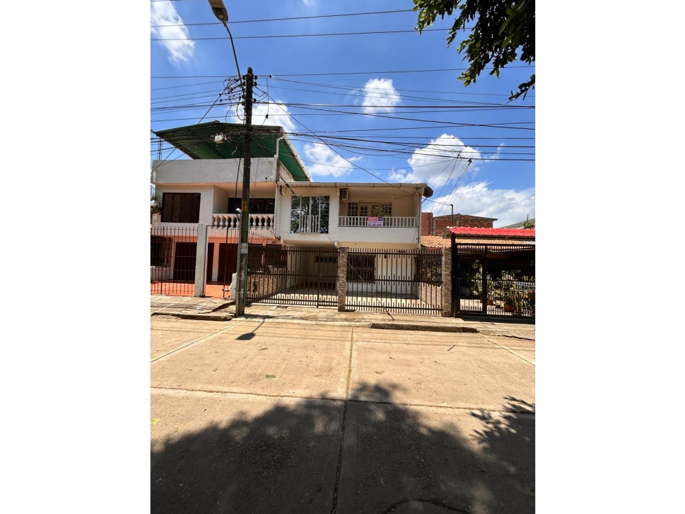 En venta Casa bifamiliar Jamundi barrio alferez Real — foto 2
