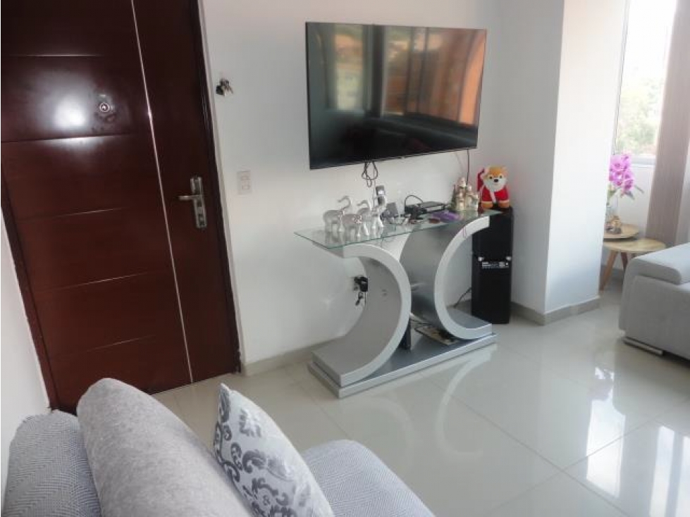 Se Vende Apartamento penthouse cerca al parque de la floresta. — foto 3