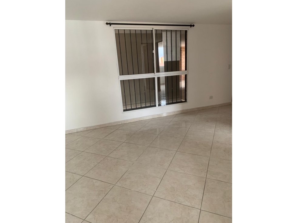 Laureles dos alcobas parqueadero, se arrienda — foto 3