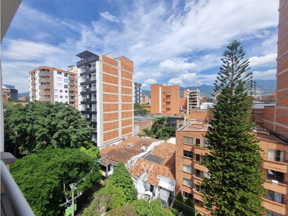 En Venta Penthouse único por piso Laureles. — foto 6